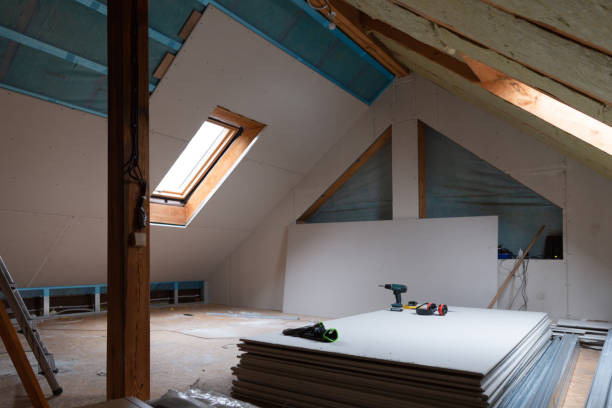 Types of Insulation We Offer in Bowling Green, FL